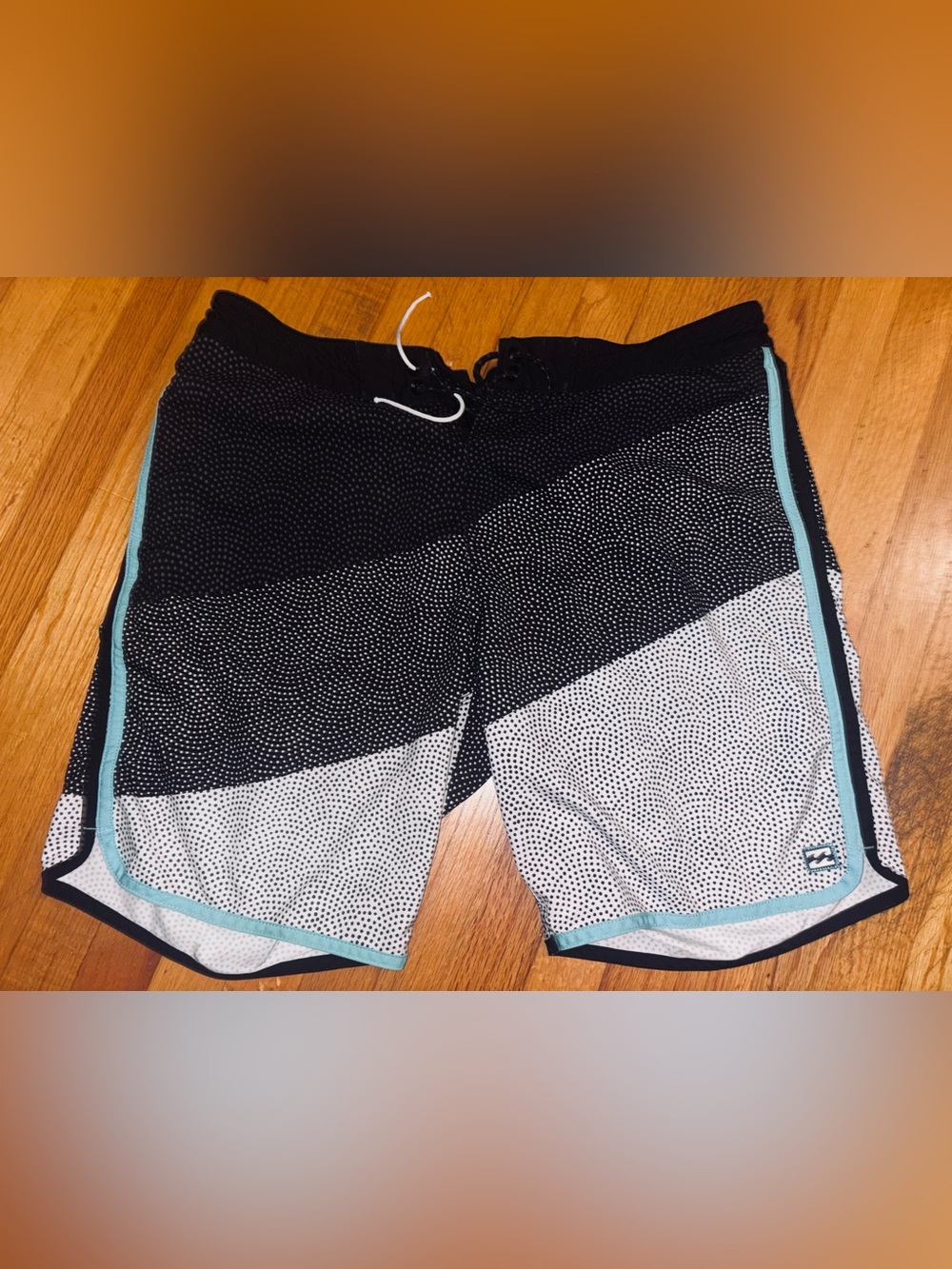 Billabong Men's Polka Dot Board Shorts Size 36 Drawstring Pockets